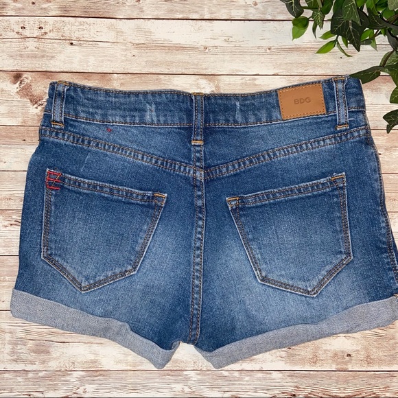 Urban Outfitters | BDG Alexa Mid Rise Shorts sz 25 - Picture 2 of 6